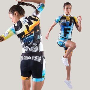 Betty Designs x Susan Wickstrand Short-Sleeve Cycling Jersey - Size XL